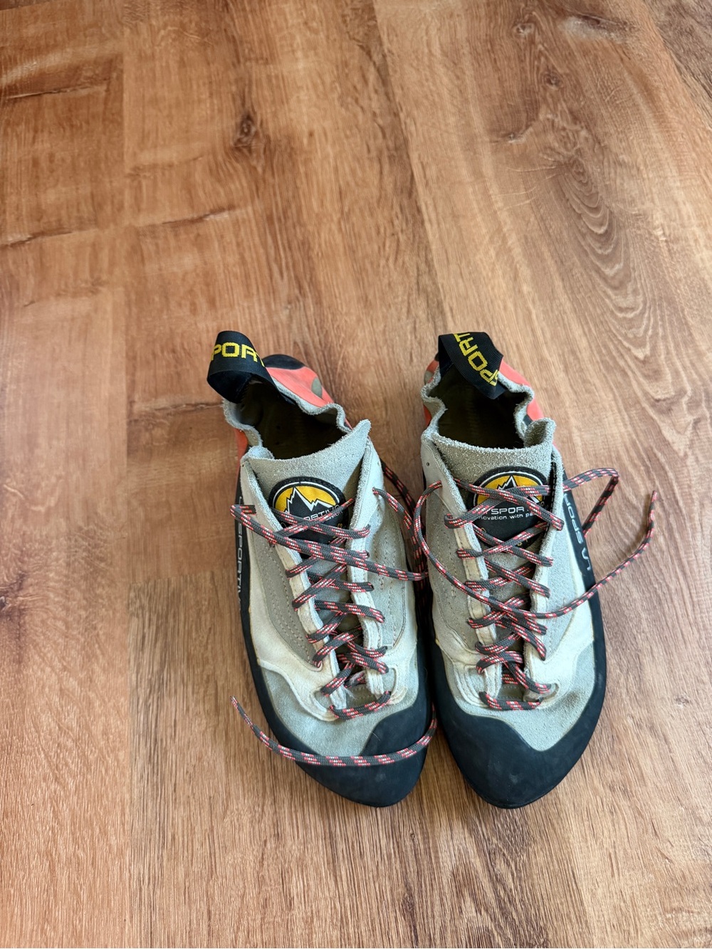 La Sportiva Finale Women 40.5 Like New